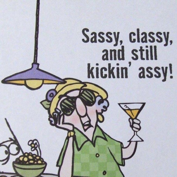 Meet your Posher, Lovey (Lynn) - Picture 3 of 8